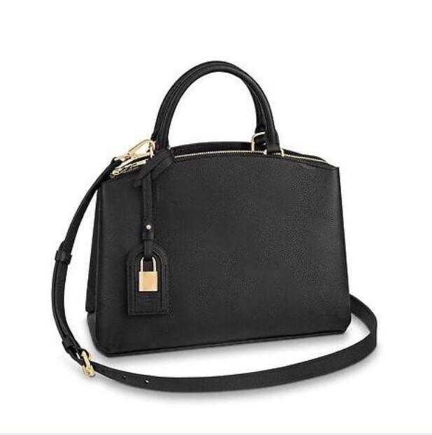 

High Quality Totes Vogue Crossbody Bags Handbags Genuine Leather Luxury Design Tote PETIT GRAND PALAIS Duffel bag, Black