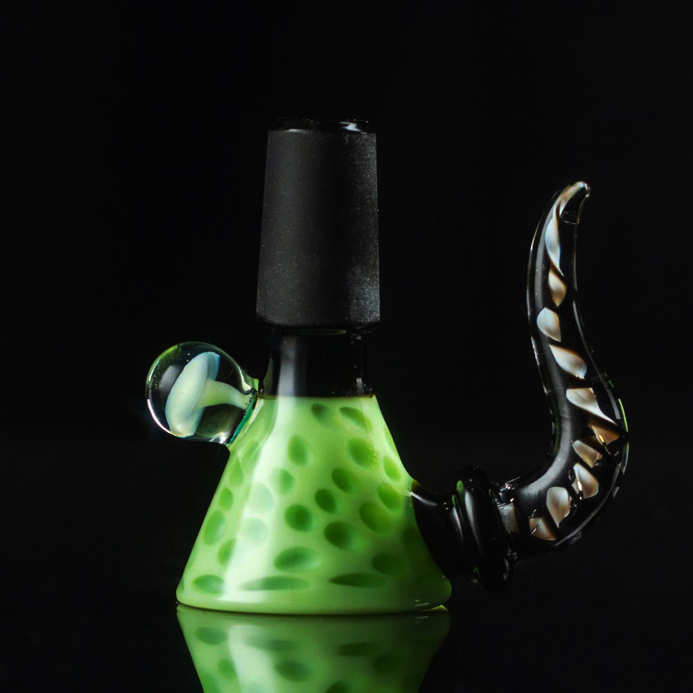 

Smoking Accessories newest 4 style 14mm glass bowl Male Joint Handle Beautiful Slide piece For Bongs Water Pipes