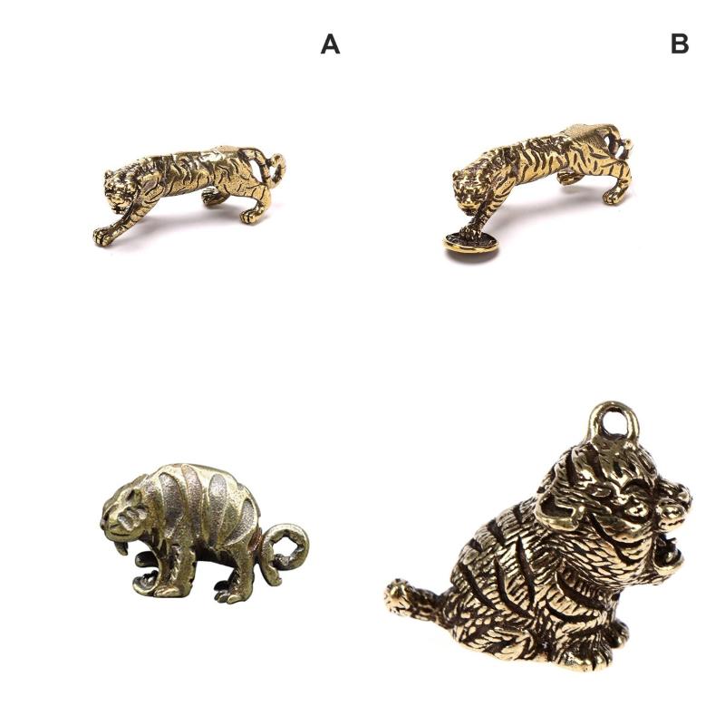

Keychains Solid Copper Tiger/Fish Key Chains Vintage Glossy Brass Animal Pendants Trinket Chinese Zodiac Tigers Charms Ornaments