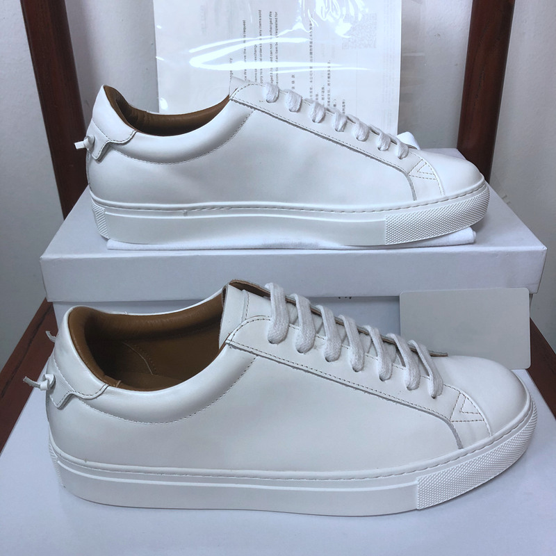 

2022 Top Quality Designer Mens Womens Casual Shoes Sneaker Fashion White Black Leather Pelle Appartamento Party Dimensione Running Trainers 35-46, Colour 14