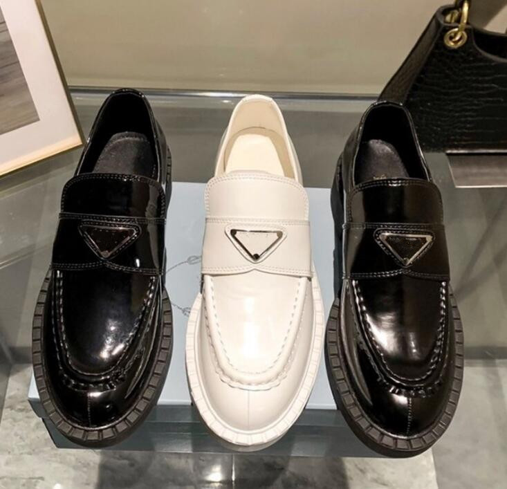 

Designer Dress Shoes Soft Cowhide Loafers Rubber Platform Sneakers High Quality Casual Shoe Black Patent Leather Chunky Round Head Toe Slip-on