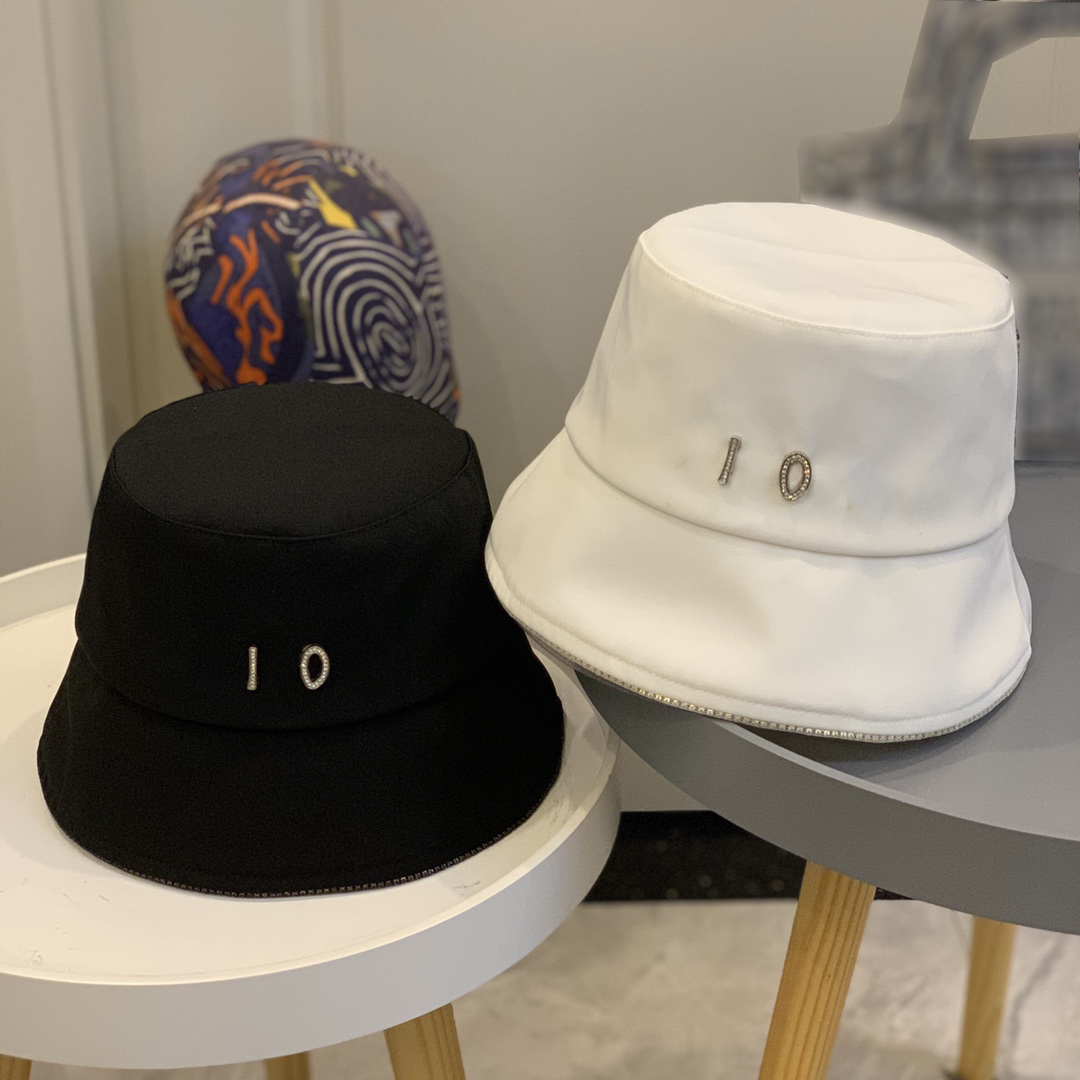 

2021 women luxury designer bucket hat in summer with diamond and letter fisherman's cap along the brim, high quality, soft comfortable good nice, Extra costs