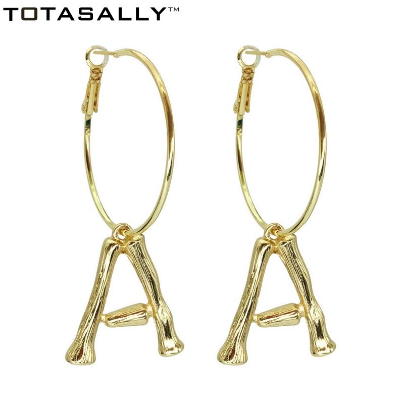

Hoop & Huggie TOTASALLY Fashion Golden Alloy A-Z 26 Bamboo Initail Earrings Alphabet Ear Pendientes Iniciales Letter