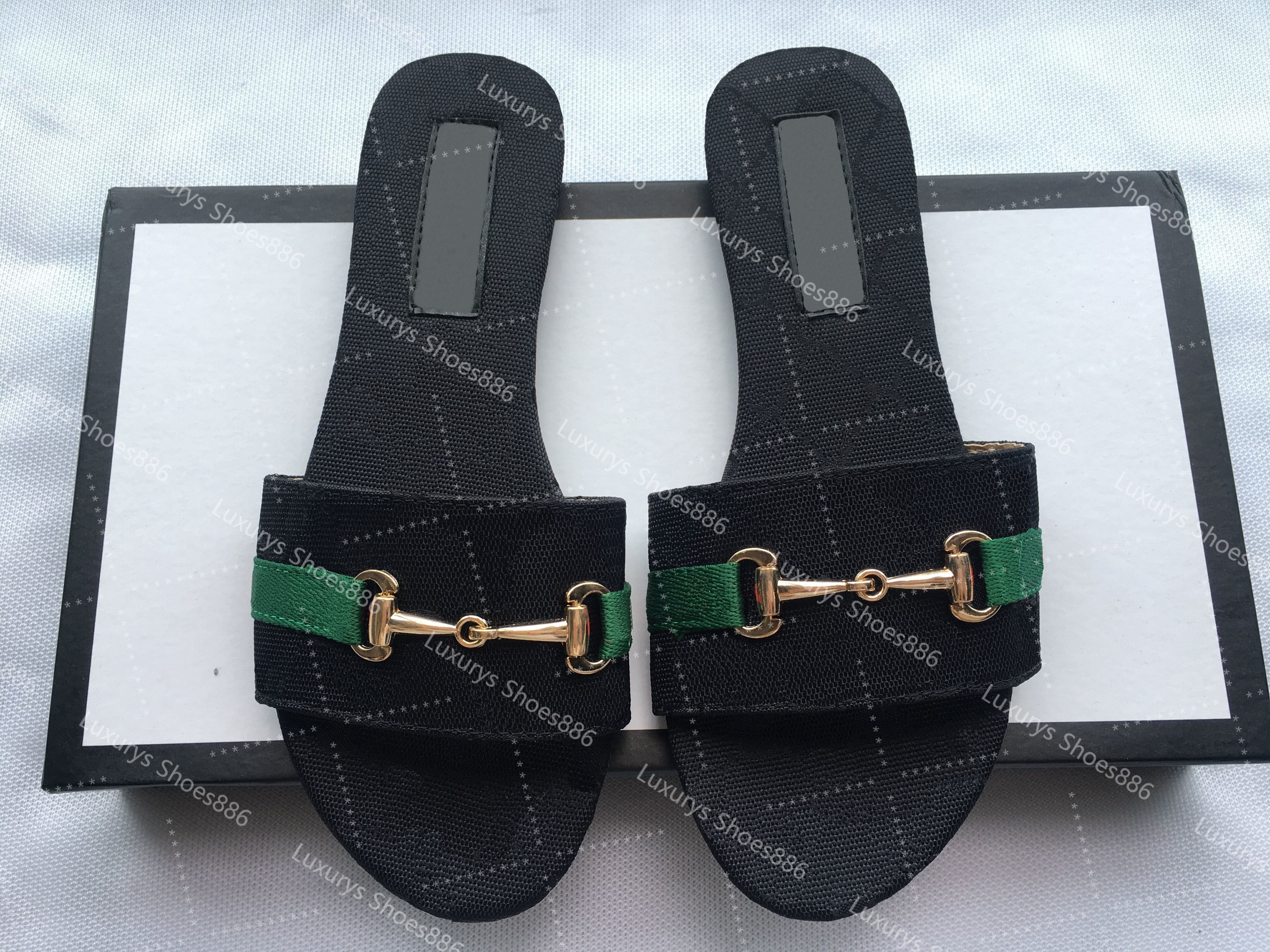 

2021 Summer Brand Designer women Flip flops Slipper Luxury Fashion Genuine Leather slides sandals Metal Chain Ladies Casual shoes EU36-EU42, Black
