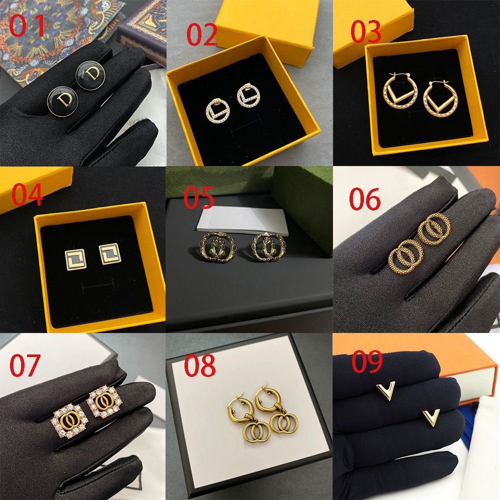 

Fashion Designer Earrings For Women Stud Earrings Pearl Jewelry Gold Letters Hoop Earring Diomond Box Wedding Ear Studs Charm 2022 New