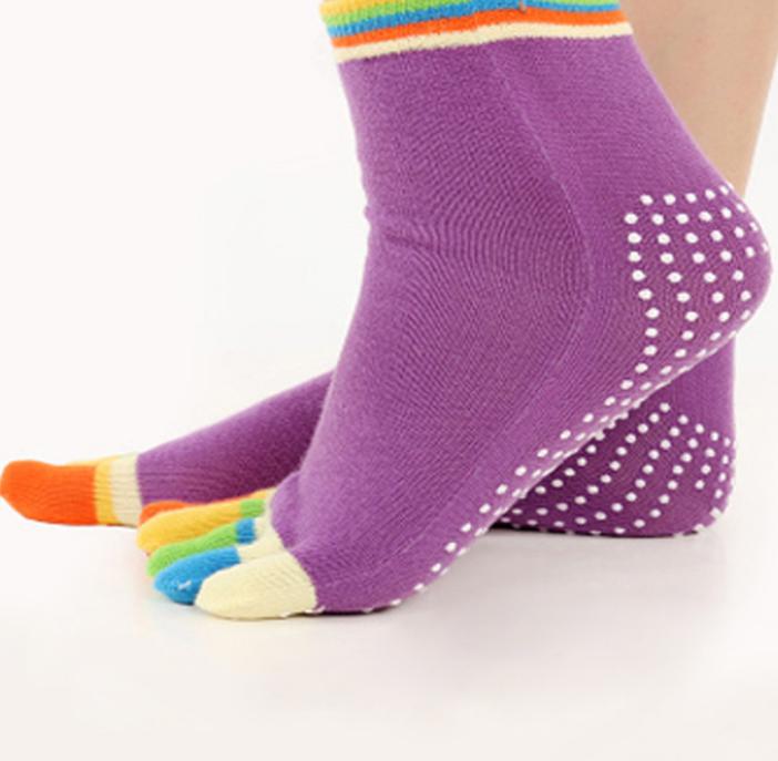 

2021 Anti-slip 5 Toe Socks Dance Sports Yoga Socks Fitness Cotton Breathable Sockings Massage Socks Women Fashion