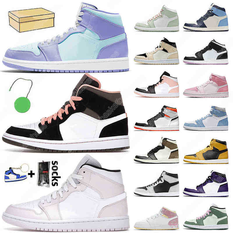 

Top Fashion Womens 1 Basketball Shoes 1s Purple Pulse Peach Mocha Mid Barely Rose Mens Trainers High Hyper Royal Sneakers, #47 pine green 36-46