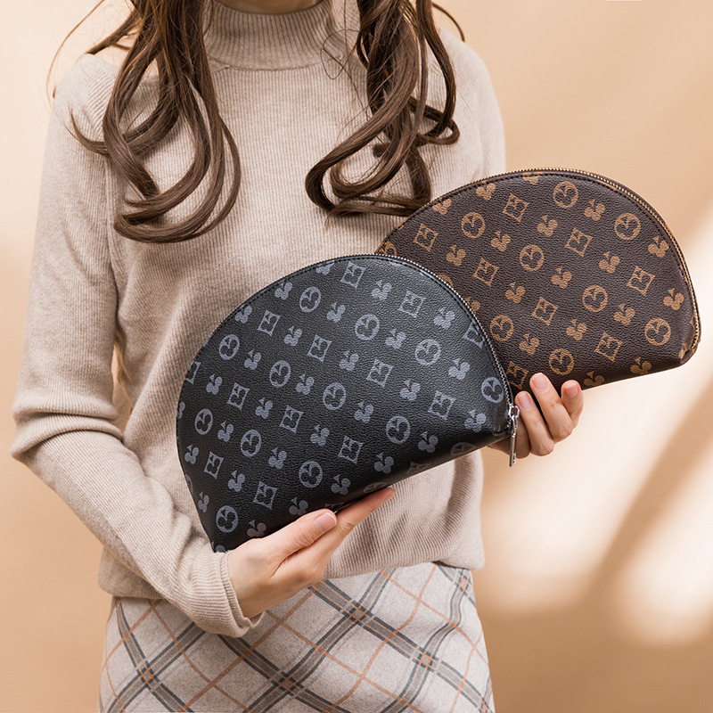 

Fashion Womens Cosmetic Bags Cases coin purse 4pcs/set Shell holder Toiletry bag Crossboby Card Holders Click to see the original picture 30 colors available, #801c brown flower 23cm