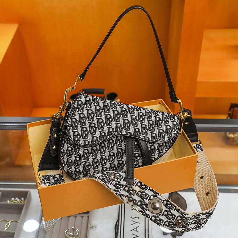 

Luxury Classic Saddle Shoulder Women's Handbags For Women Hand Bag Crossbody Jacquard Embroidery Letters Messenger bag