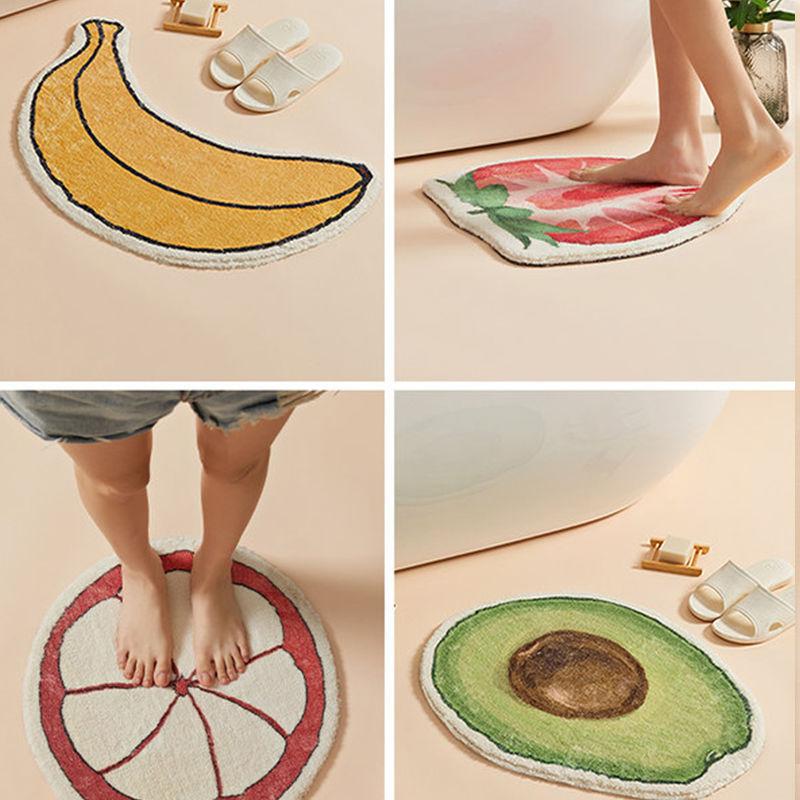 

Carpets 3D Funny Fruit Carpet Bathroom Floor Mat Absorbent Soft Cartoon Door Mats Fur Rug Room Decoration Teenager Home Decor