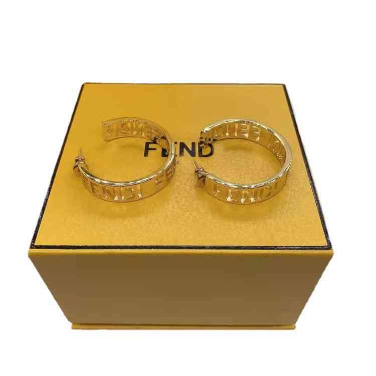 

The New designer jewelry F family letter Earrings brass fashion plated earrings female 925 silver needle