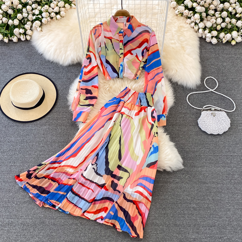 

Casual Women Printed Chiffon Two Piece Dress Female Turn-Down Collar Single Breasted Blouse + High Waist Pleated Skirt Suit New 2022, Same as picture