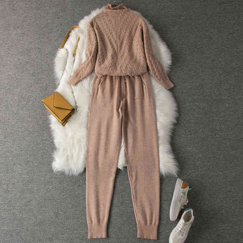 

Women sweater suits set Knitted tracksuit Warm soft turtleneck pullovers and long pants for female knitted customs 210524, Pink