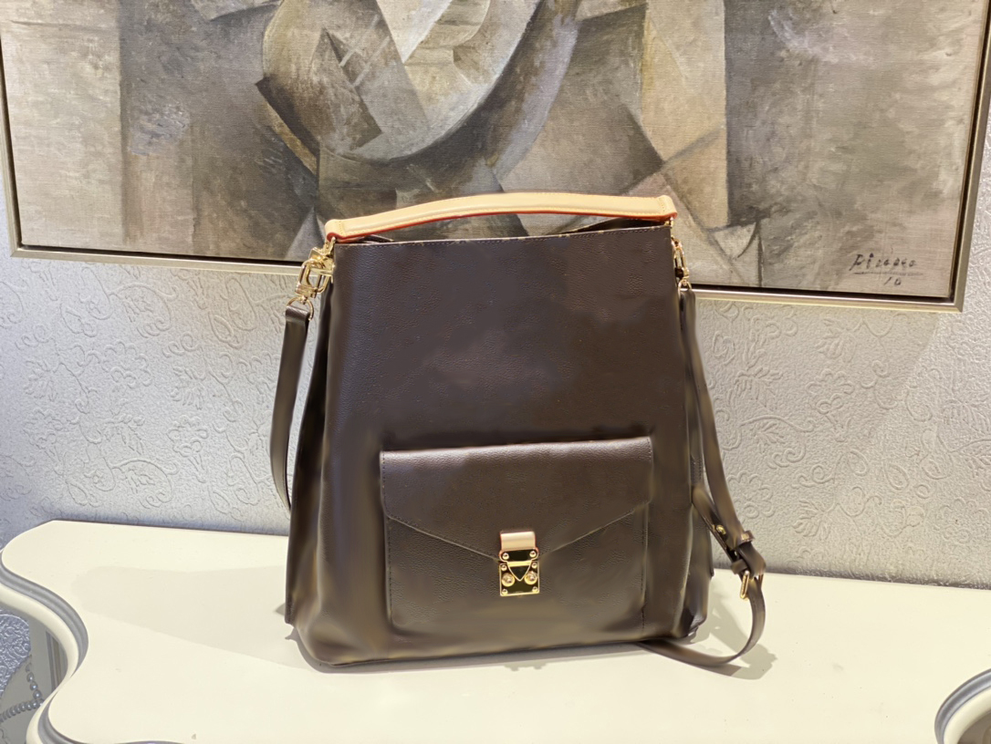 

2021 fashion metis womens shoulder crossbody bags embossing flower designer black handbags clutch bags m40781, I need see other product