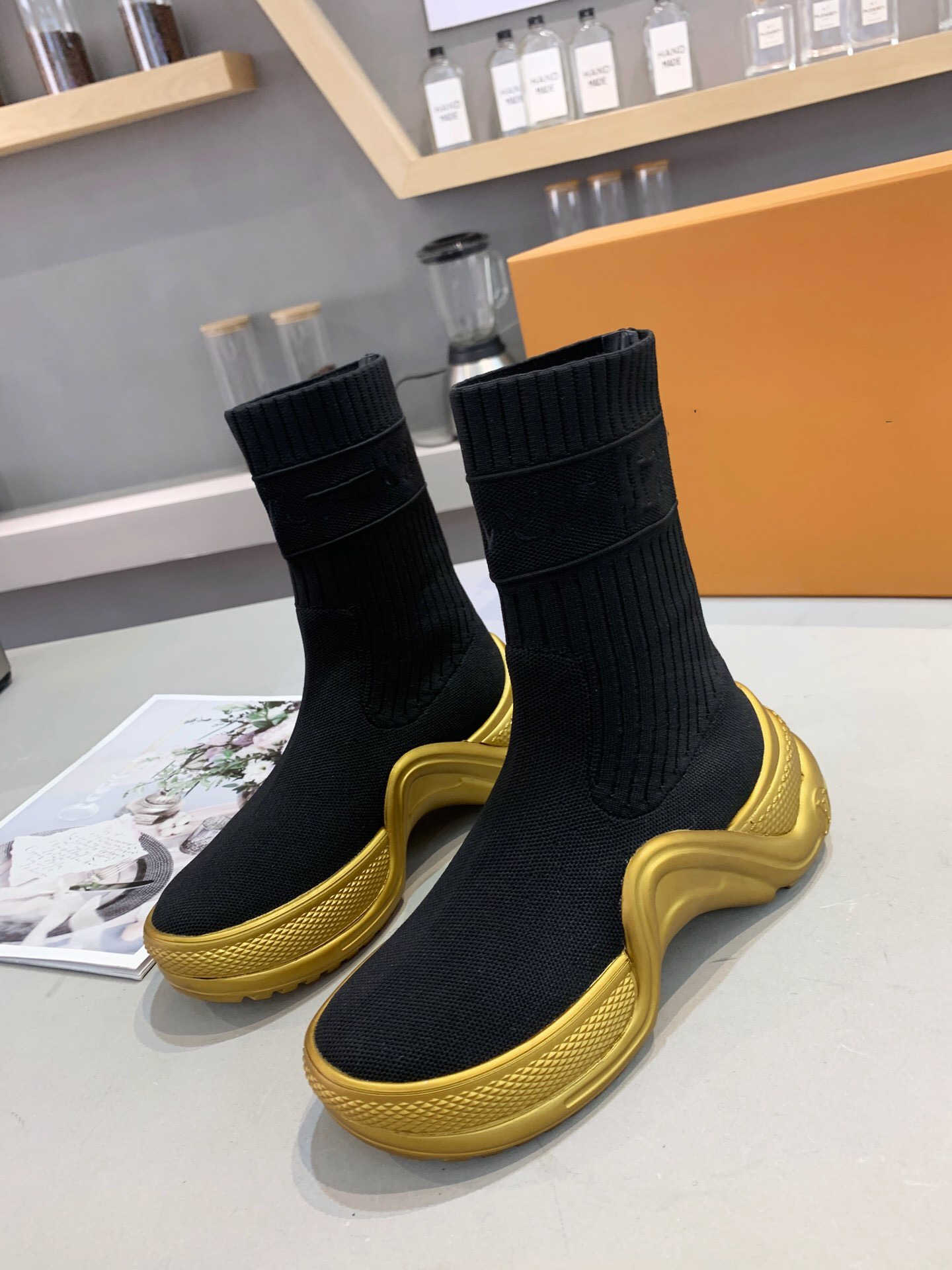 

2021 Top Quality Black White Speed Trainer Casual Shoes Socks Boots Man Woman With Box Stretch-Knit Race Runner Sneakers size 35-40