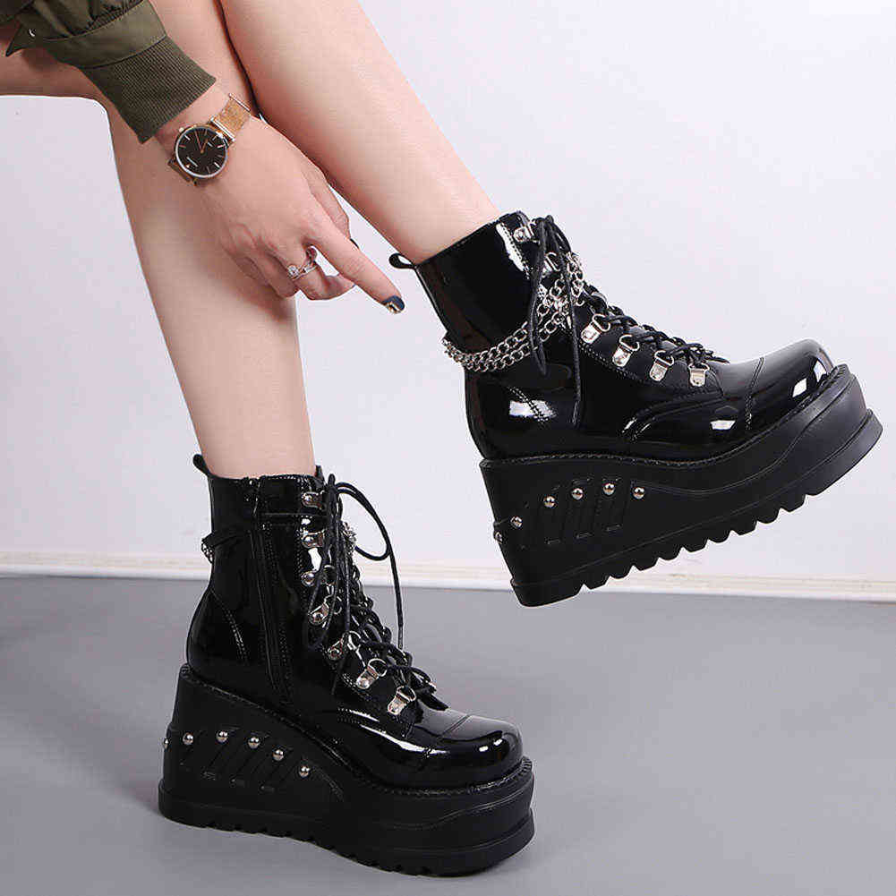 

DoraTasia brand new black ankle boots women new design platform wedges high heels chain women's boots fashion daily woman shoes Y0914