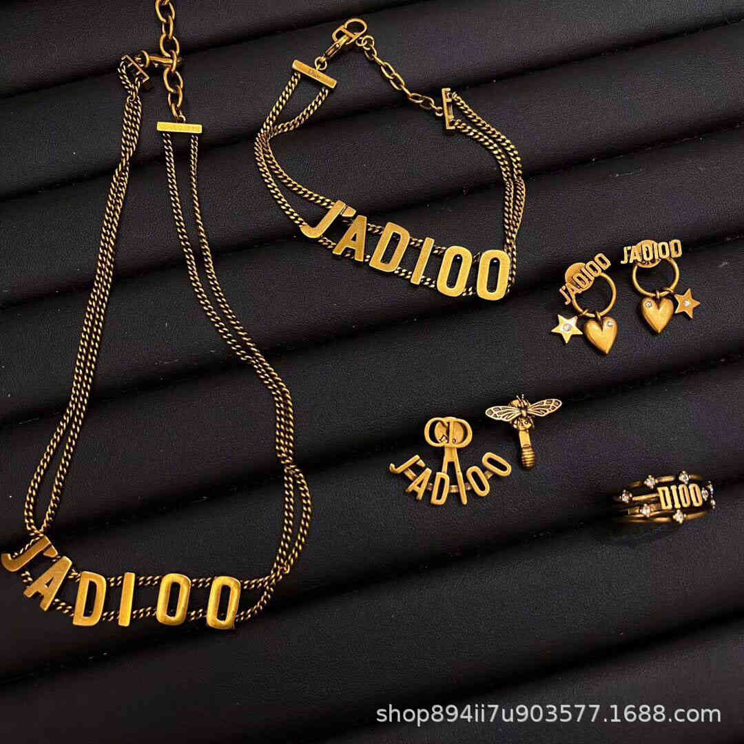 

D family letter necklace female Choker double layer chain personality light luxury temperament net red clavicle Necklace Bracelet, Silver