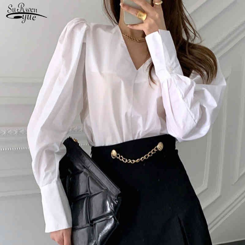 

Korean Chic Shirt Women Fashion V-neck Solid White Blouse Office Lady Cotton Plus Size Loose Tops Blusas Blouses 12870 210521