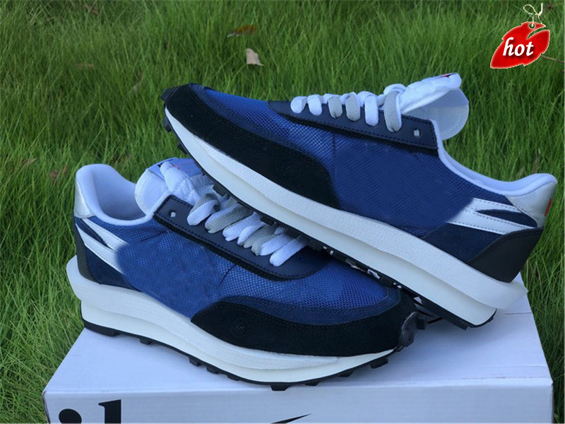 

Shoes Fragment Design Ldv Waffle Navy Blue Ldwaffle Sports Men Women Chunky Dunky Black Anthracite Summit White Green Pink Sneakers, Bubble wrap packaging