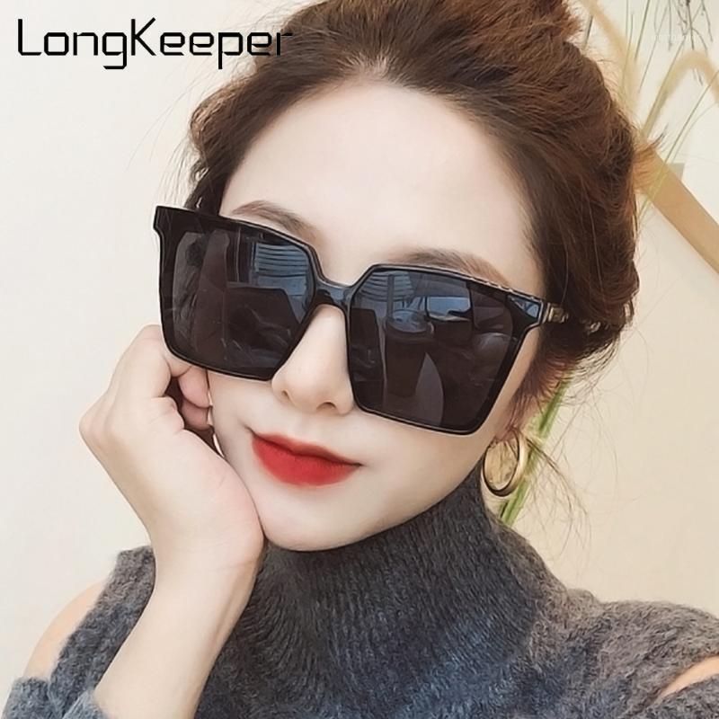 

Sunglasses 2021 Luxury Big Square Women Brand Designer Retro Oversized Sun Glasses Female Black Shades UV400 Oculos Feminino