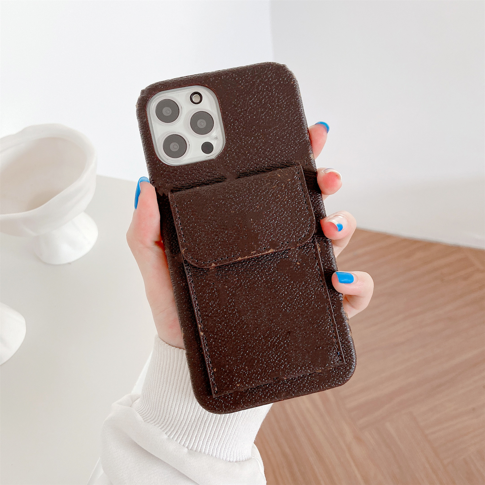 

Fashion Luxury Designer Cell Phone Cases for Iphone 12 mini 11 Pro max X Xs Xr 7 8plus 8 Plus with Classic Pattern 2021 Coque fundas case Samsung S20 S21 Note 20 Ultra, Grey with g
