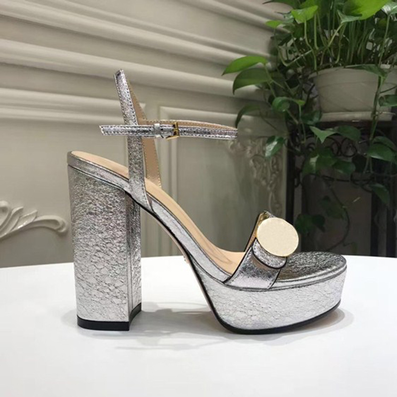 

High Quality Luxurys Designer Women sandals shoe summer Super heels platform heel Woman Buckle Strap soft vintage Genuine leather lady, Red