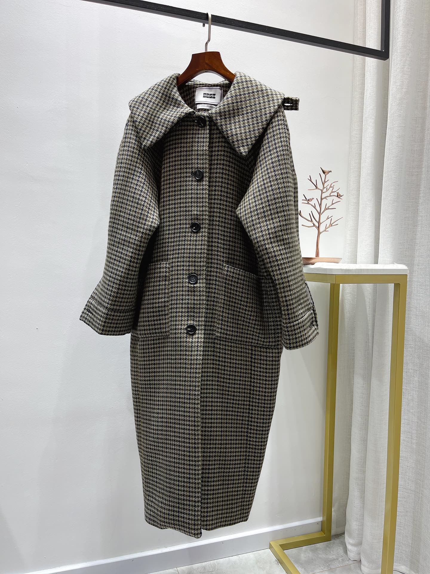 

New long wool coat in autumn and winter, Customize