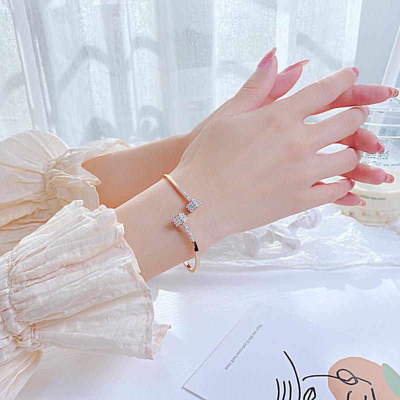 

Bangle Ins Design Cool Wind Titanium Steel Bracelet Fashion Bracelets For Women