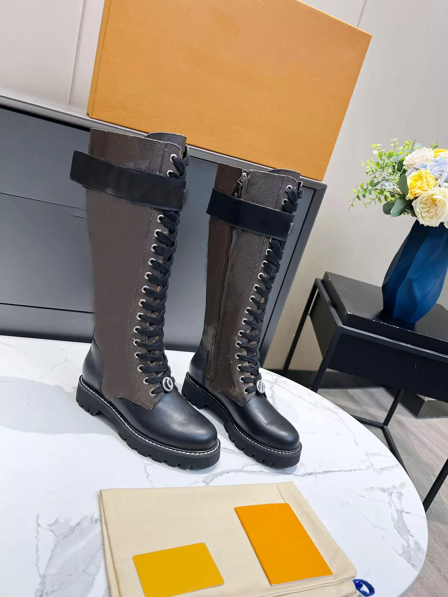 

TERRITORY FLAT RANGER boots designer luxury women booties Martin leather boot 2021SIZE35-42, Box