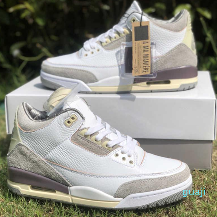 

Man Athletic Shoes White Medium Grey Violet White Retro Sport Sneakers