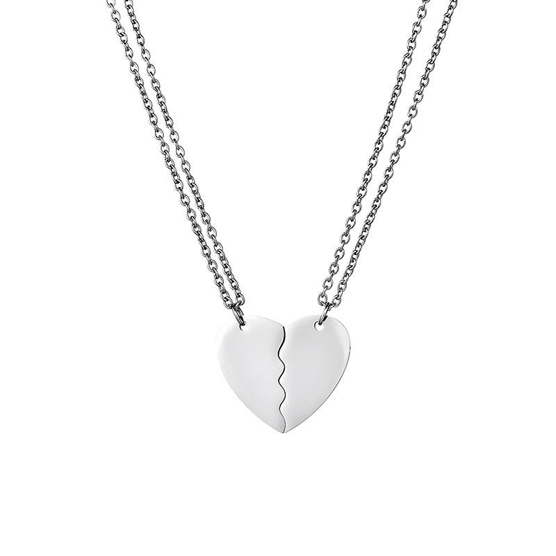 

Pendant Necklaces Korean Temperament Fashion Love 18k Gold Heart-shaped Titanium Steel Couple Confession Necklace, Silver
