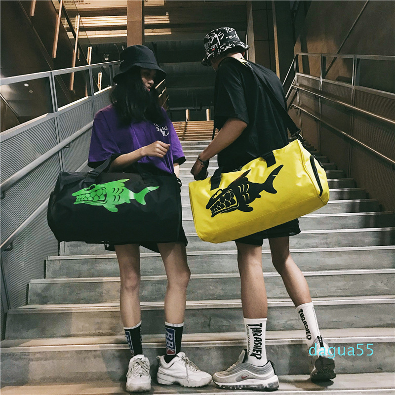 

Travel Men's Business Trip Short Distance Luggage Tide Brand Large Capacity Couple Sports Fitness Bag Women's Handbag, Red