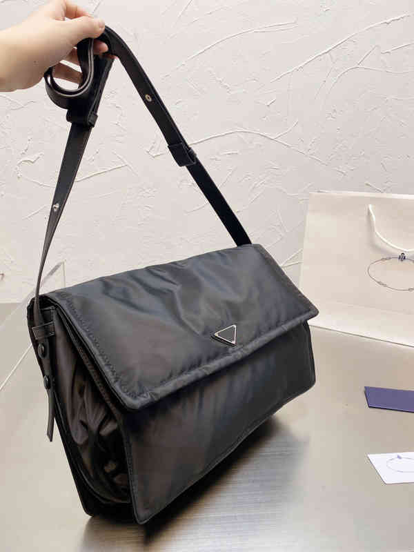 

evening bags postman bag invites nylon single shoulder messenger parachute cloth fashion backpack for men and women designer handbags dlf0