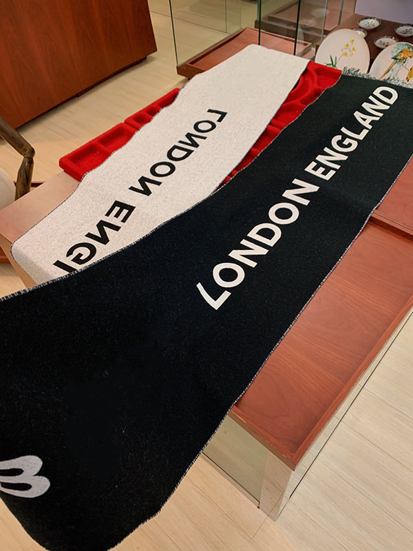 

England Designers Cashmere High-end soft thick scarf Classic Letter printed men's and women's scarves Size 170*33cm Top Quality Fashion