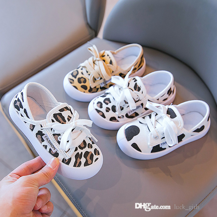 

baby Boys leisure Flat shoes spring autumn children Cows leopard printed casual shoeses kids Lace-Up Skateboarding Footwear 0V638, White cow
