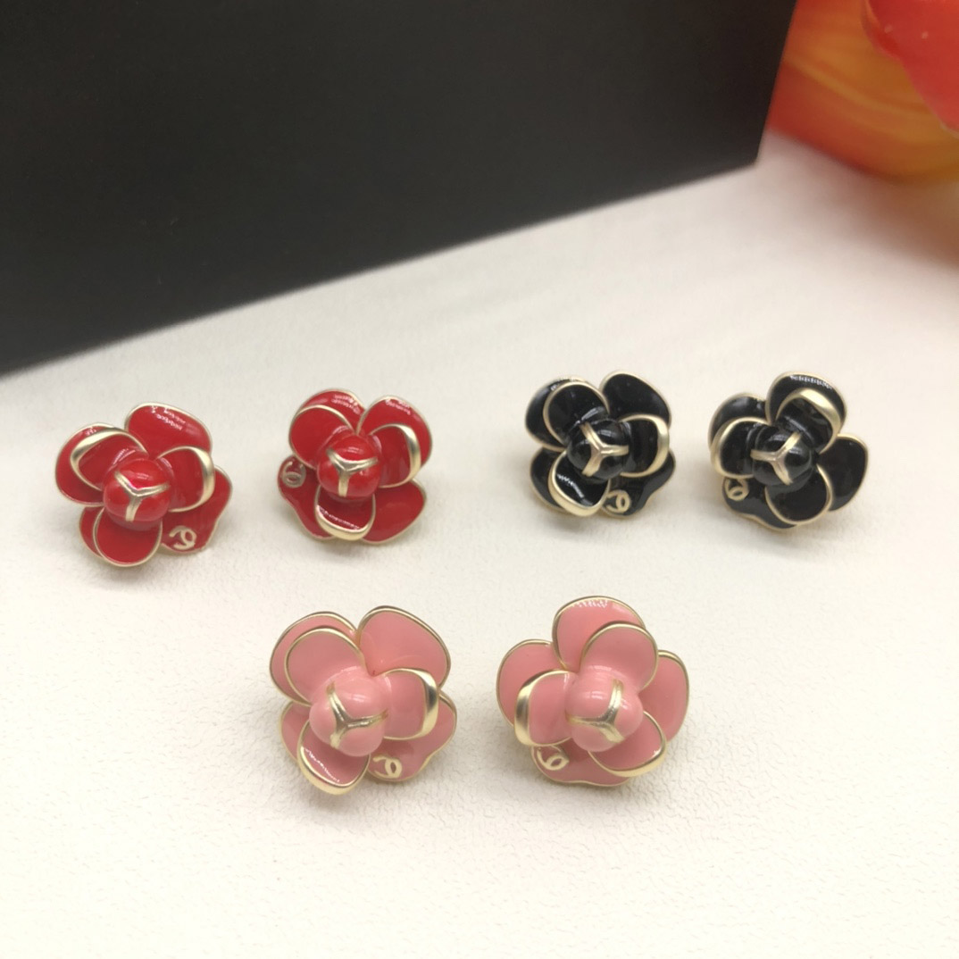 

2021 new Luxurious design quality flower Earrings stud red pink black 3clrs for fashion women jewelry gift