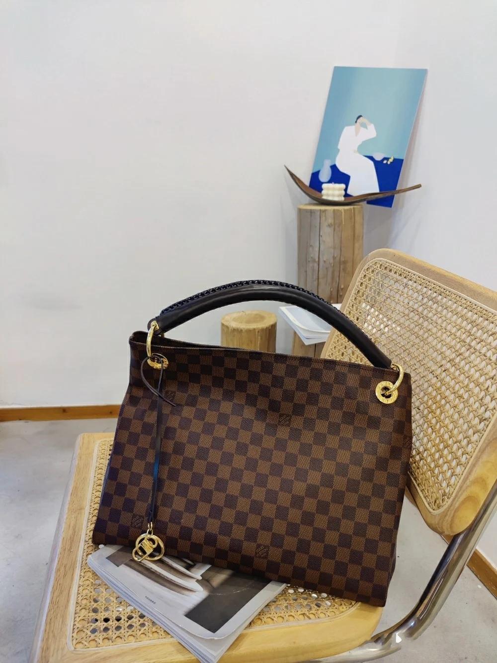 

333 LV LOUIS MONOGRAM BACKPACK BIG Shoulder Bags Women Leather Handbags MICHAEL Messenger Bags Tote Purse M41562 VITTON, Red;black