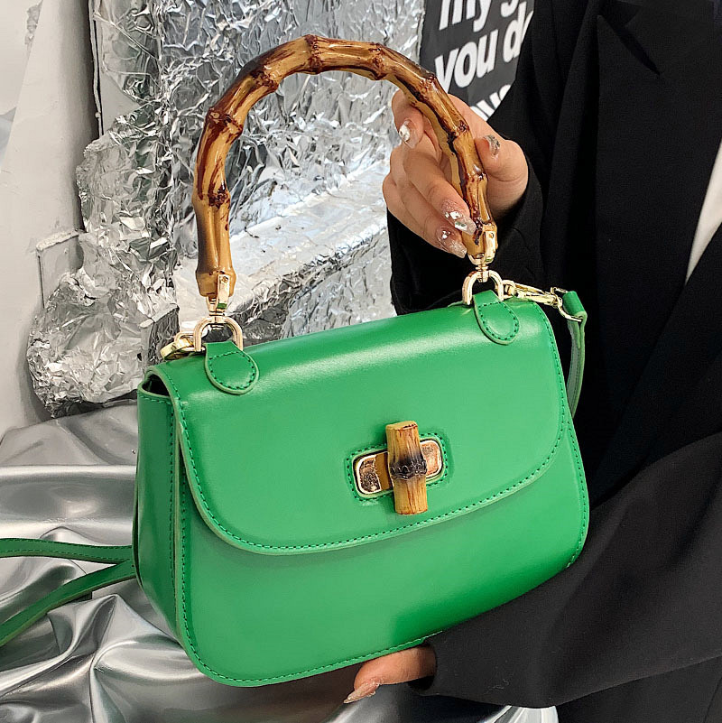 

Wholesale factory ladies shoulder bags high-quality shaped leather handbag retro solid color women handbags European and American popular green small square bag, Brown