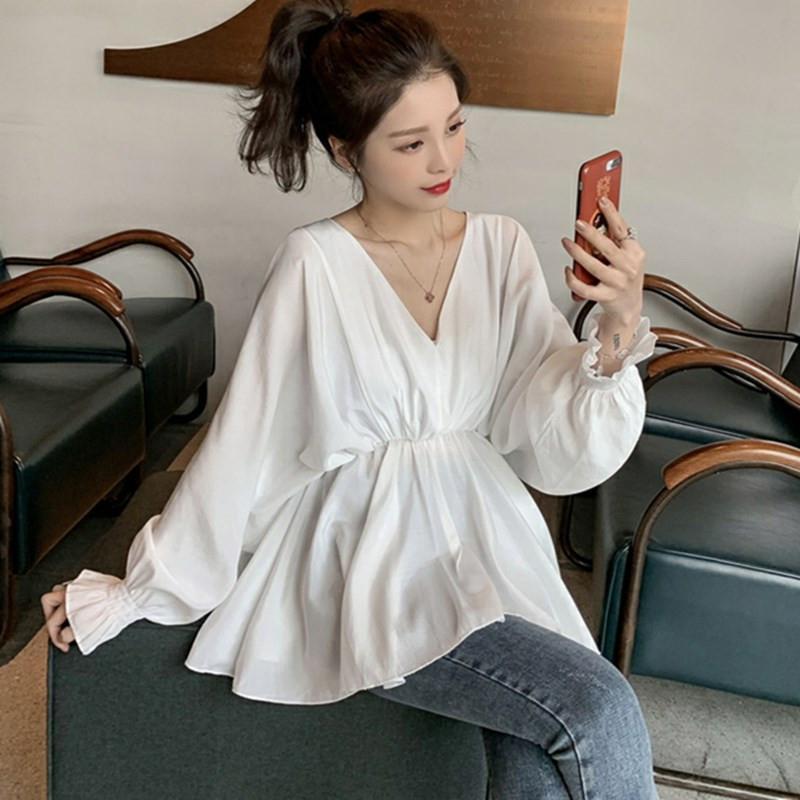 

Women's Blouses & Shirts Fashion Women Spring Autumn Style Shirt Casual Batwing Sleeve V-Neck Thin Elegant Ruffles Tops, White