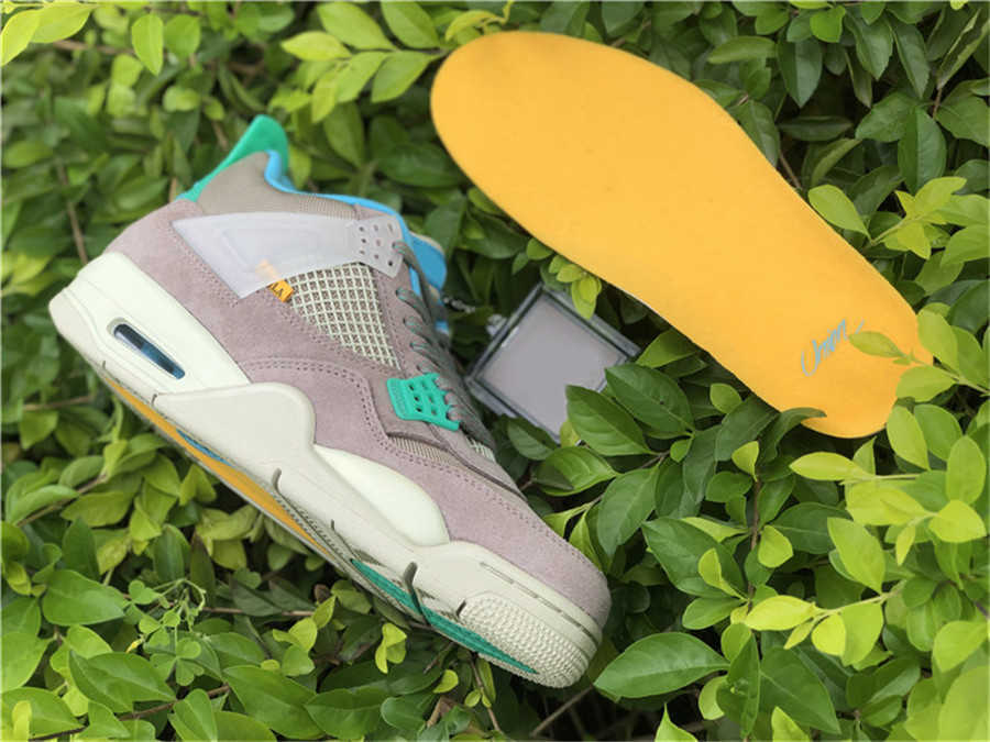 

Authentic Union 4 30th Anniversary Taupe Haze Outdoor Shoes Men Blue Fury Khaki Roma Green Desert Moss 1 High Og Nrg Varsity Red Sneakers, Grey