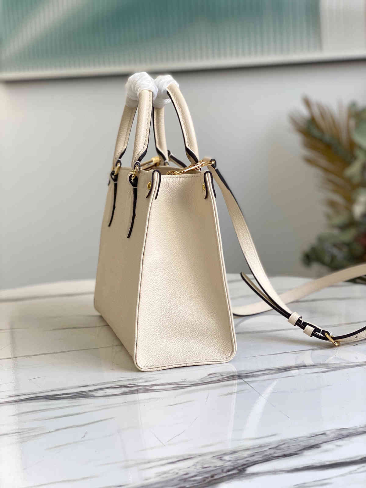 

Bag High Quality ONTHEGO PM Tote Designer Cabas Shoulder Genuine Leather Women Handbag 25cm, Black