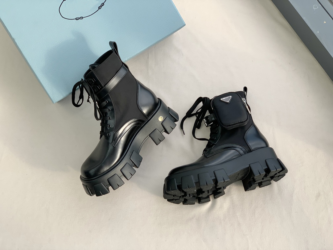 

2022 with box women men boots boot for platform shoes designer Luxury ankle booties winter womens mens martin martins marten martens monolith Luxurys black bag prad, See more