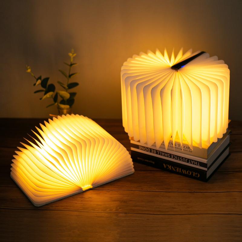 

Night Lights PheiLa LED Light Mini Cute Simulation Handbook Lamp USB Charging For Indoor Bedroom Living Room Every Party Decoration