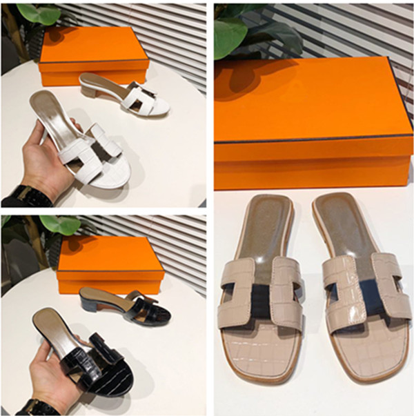 

2021 Women Fashion Designers slippers Flat Slides Flip Flops Summer Beach Designer Sandals Genuine Leathe shoes Large size 35-41, Red