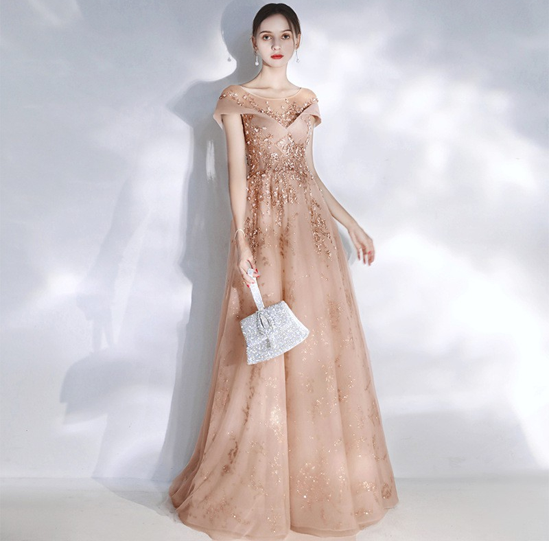 Blush de luxe une ligne robes de bal bretelles spaghetti cristaux de perles appliques florales Wateau train strass robes de soirée formelles