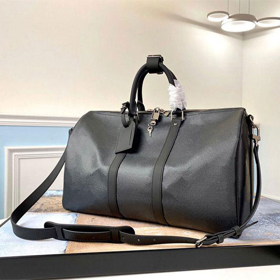 

45 50 55cm luxury handbags large capacity women travel bags Leather Fashion High Quality Designer mens shoulder duffel bag on luggage bottom rivets with lock head, Brown plaid