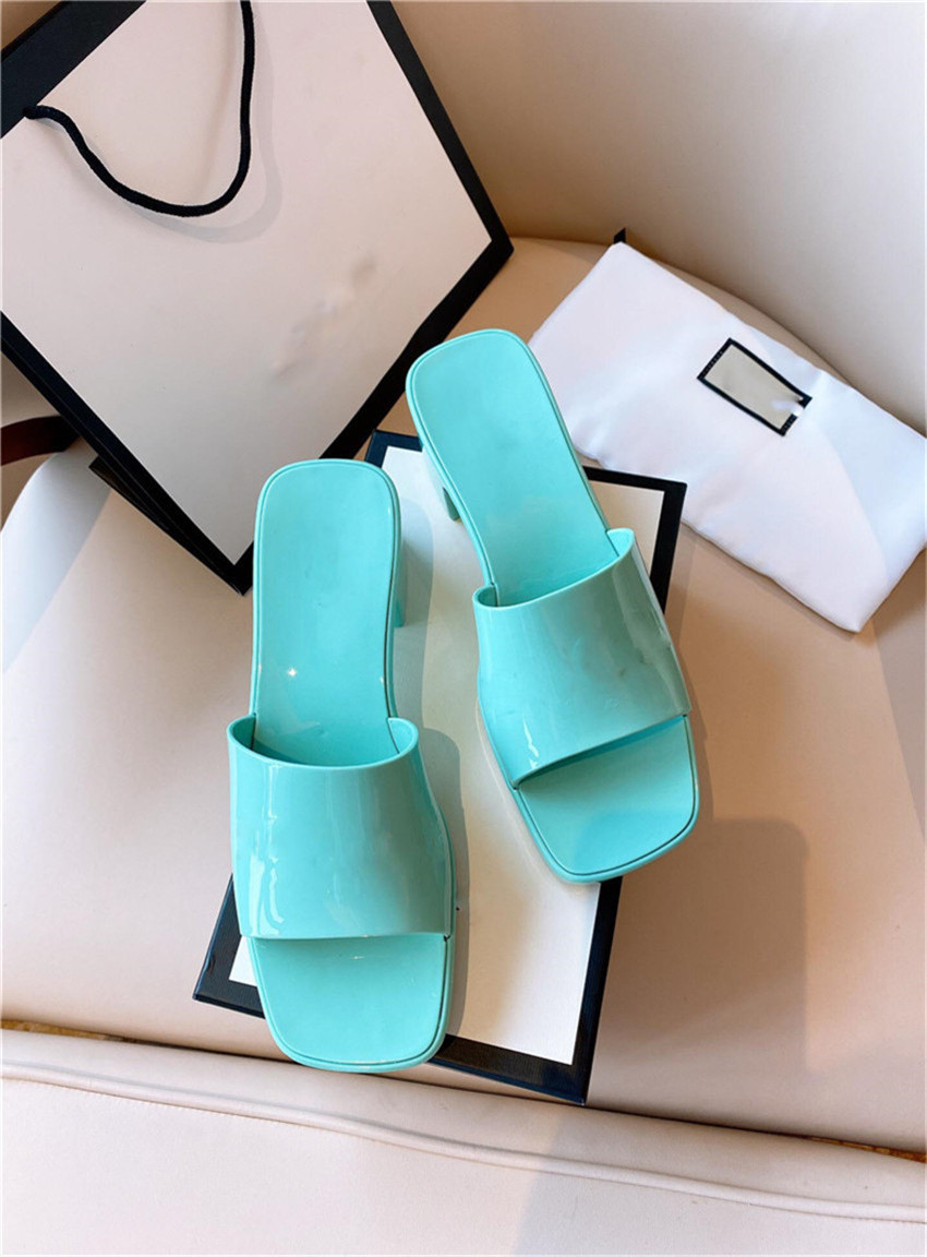 

2021 Designer Woman Fashion Beach Thick Bottom Slippers Platform Alphabet Lady Sandals Leather High Heel Slides Slipper