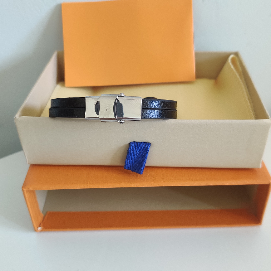 

19cm Leather Bracelet Top Quality Stainless Steel Bracelet Couple Bracelet Personality Trend Jewelry Supply Wholesale, White