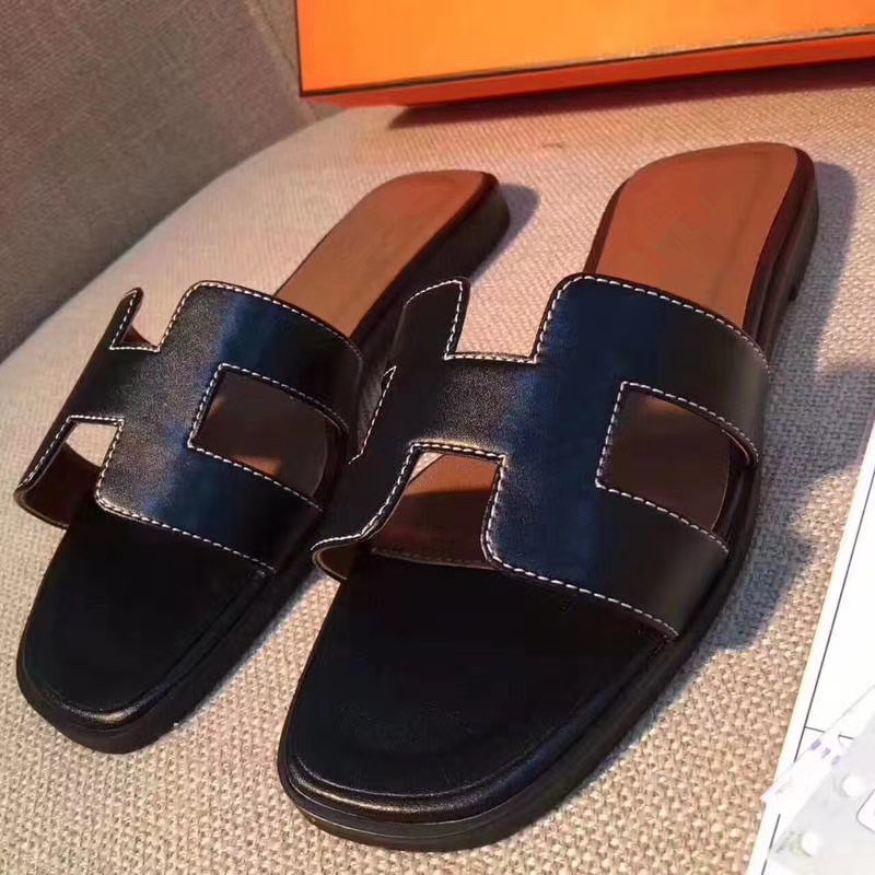 Femme Plateforme Sandales Sandales Slip-Slipper Cuir Real Taille 34-43 Plus de chaussures de couleur Confortable Femmes antidérapantes Femmes Cré