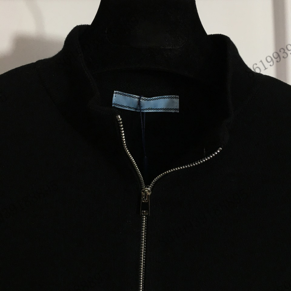 

winter girl knitting cardigan top Zipper jacket Sweaters high-end designer female christmas sweater jackets Metal triangle logo Slim-fit stand-up collar slimmings, 07